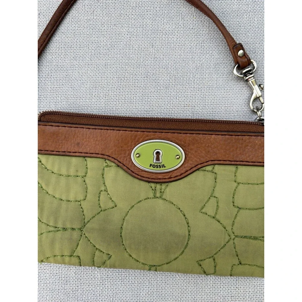 Fossil Keyper Zip Around Green Quilted And Leather Wallet